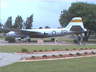 460amb01.jpg (14867 bytes)