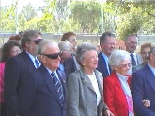 460amb07.jpg (18461 bytes)