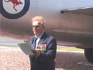 460amb10.jpg (13579 bytes)