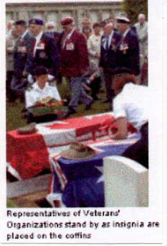 mickread03.jpg (15142 bytes)